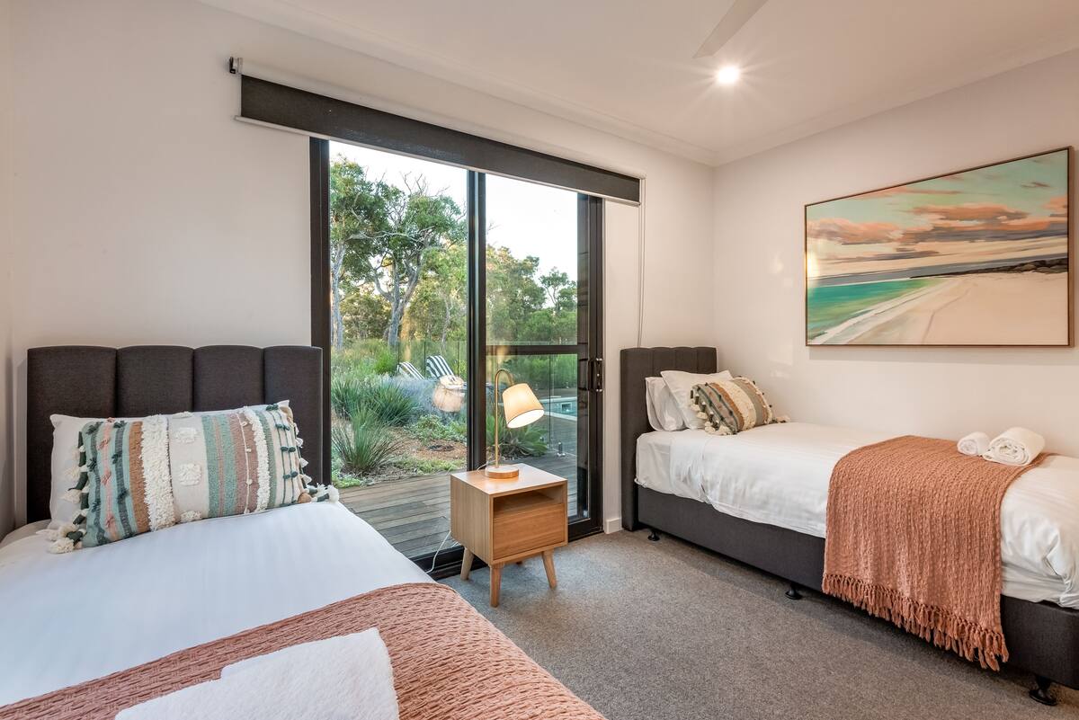 EAGLE BAY SPRING RETREAT DEPOSIT