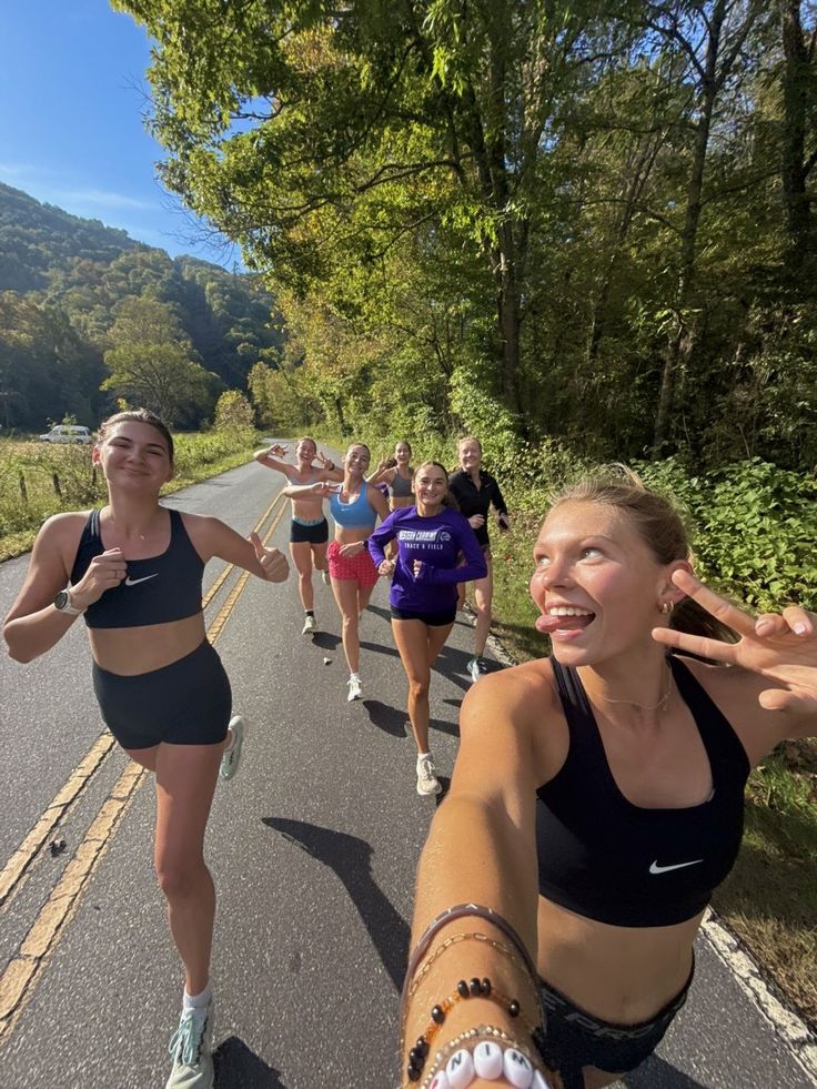 CUBBY X LUNAR ACTIVE GIRLS TRIP