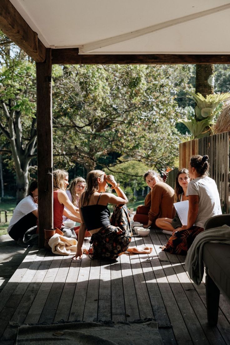 CUBBY X LUNAR ACTIVE GIRLS TRIP