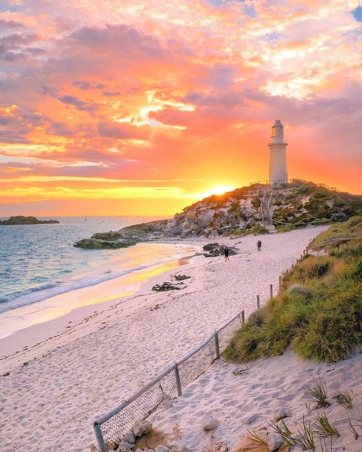 lunar rottnest getaway !!!!! (deposit)