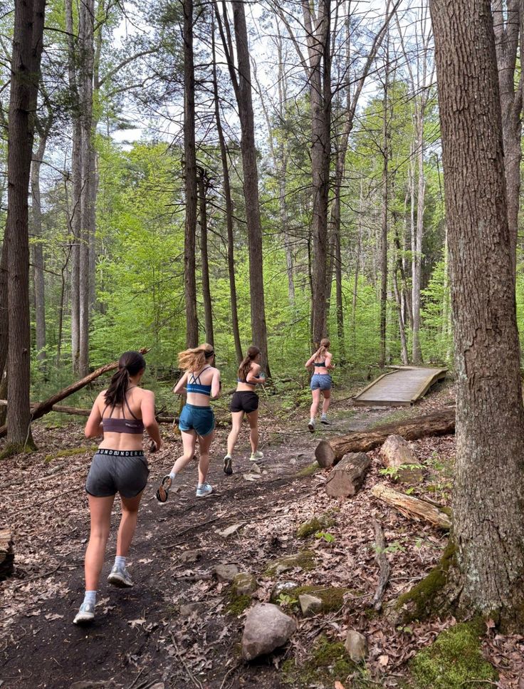 CUBBY X LUNAR ACTIVE GIRLS TRIP